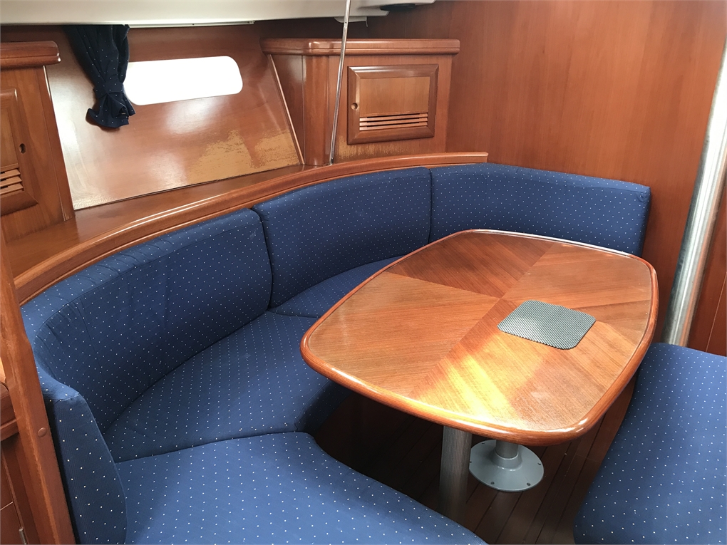 Beneteau Oceanis Clipper 393 